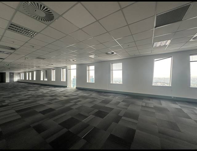 536M² OFFICE TO LET IN SANDTON CENTRAL